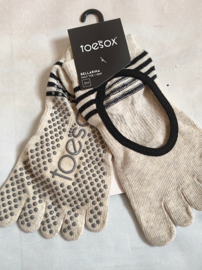 Toesox Yoga Beş Parmaklı Çorap - Yoga Mat incelemesi ve fiyatı